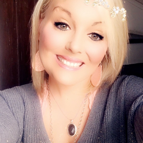 Meet your Posher, Katherine - Picture 4 of 8